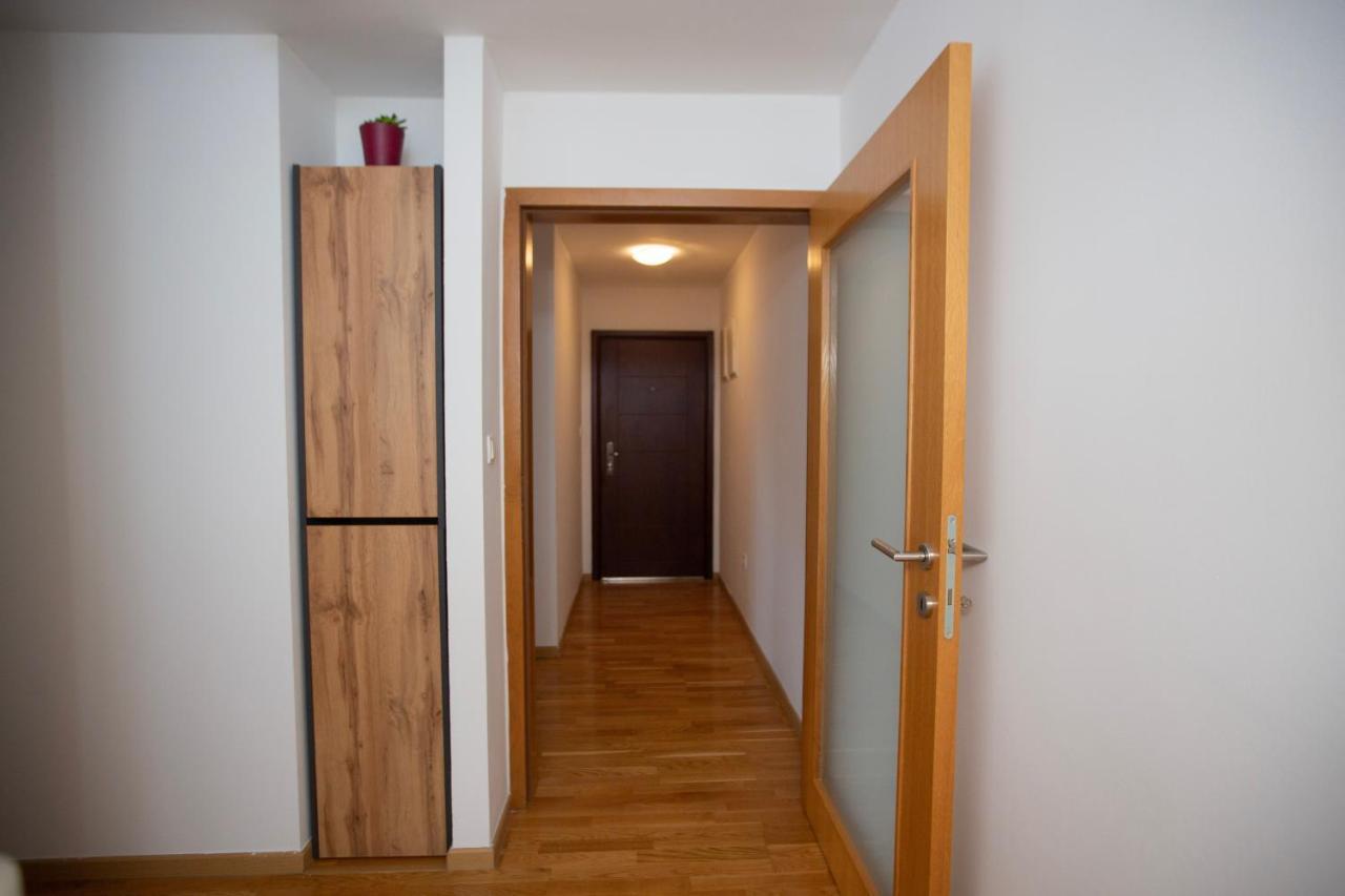 Apartment Cejf โมสตาร์ ภายนอก รูปภาพ