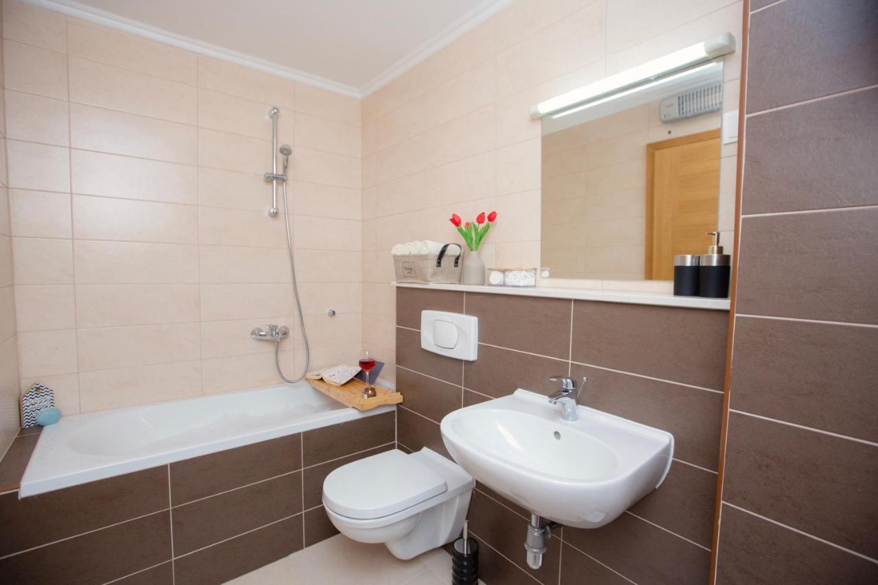 Apartment Cejf โมสตาร์ ภายนอก รูปภาพ
